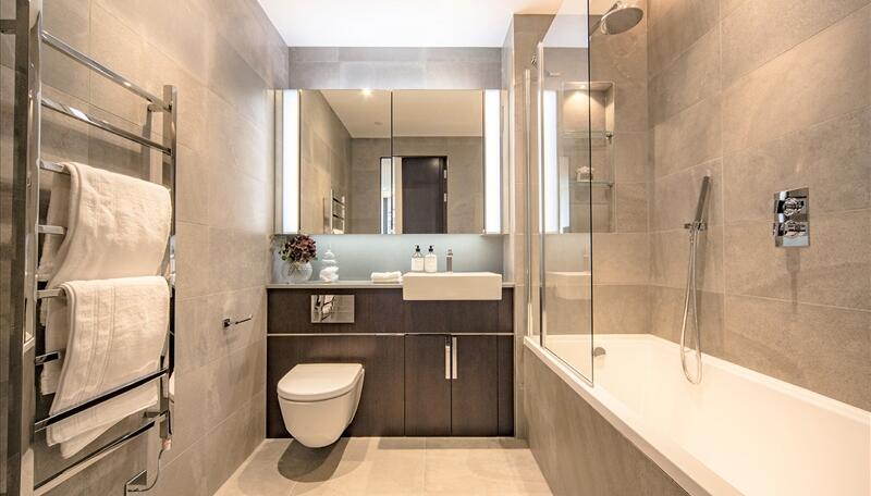 4 Thornes House, 6-8 Charles Clowes Walk, London